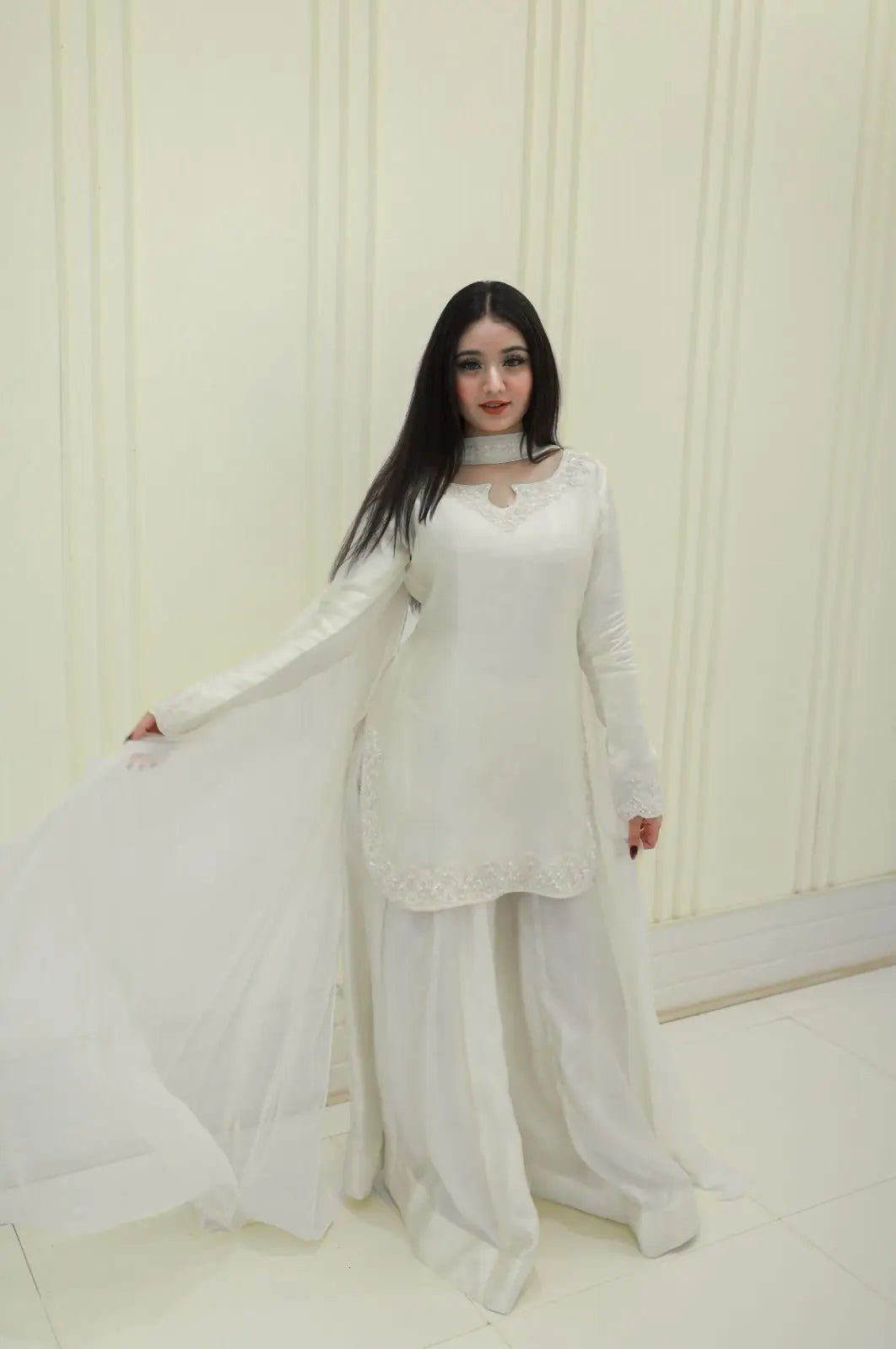 Zn-Elegance - ZERNISA